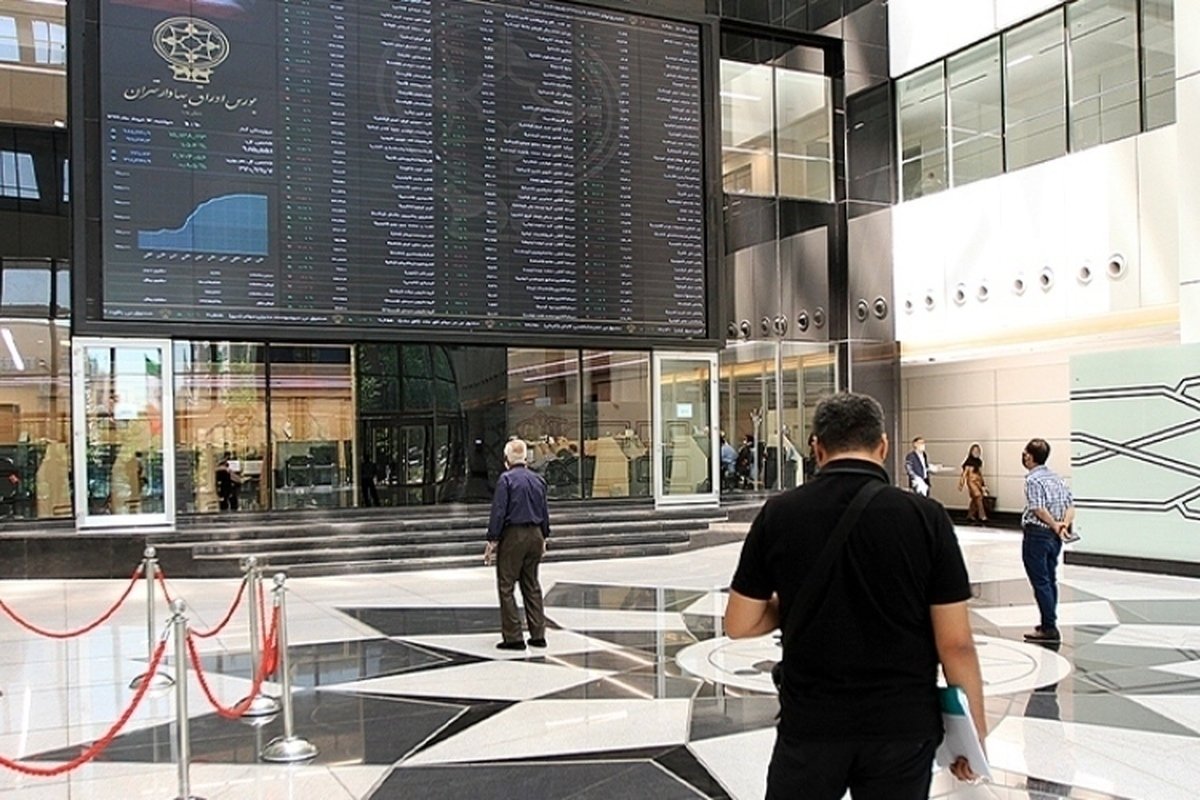 افزایش ۵۷۶ واحدی شاخص کل بورس