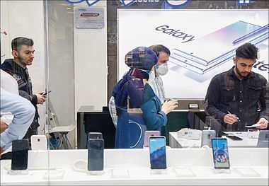 گرانی 40 درصدی موبایل در 15 روز؛ سکوت عجیب نهادهای نظارتی!