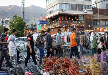 سود میلیونی دستفروشی و اجاره‌های نجومی؛ پشت پرده بازار آزاد خیابان‌ها