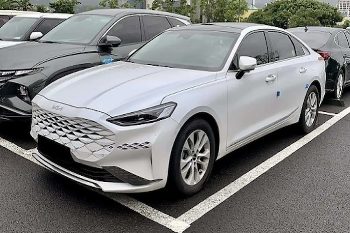 کیا K8؛ سدان ۵.۵ میلیاردی در سامانه یکپارچه خودرو