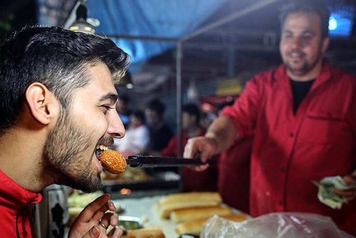 قیمت فلافل؛ چهار قرص و مخلفات 205 هزار تومان!