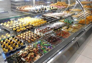 قیمت شیرینی برای شب عید چقدر است؟