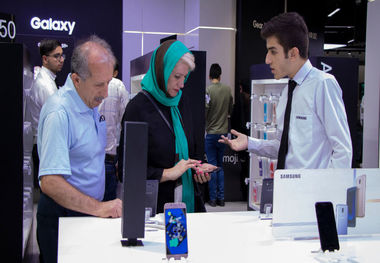 قیمت گوشی سامسونگ، شیائومی و آیفون امروز پنجشنبه 26 تیر/ ارزان‌ترین گوشی چند؟