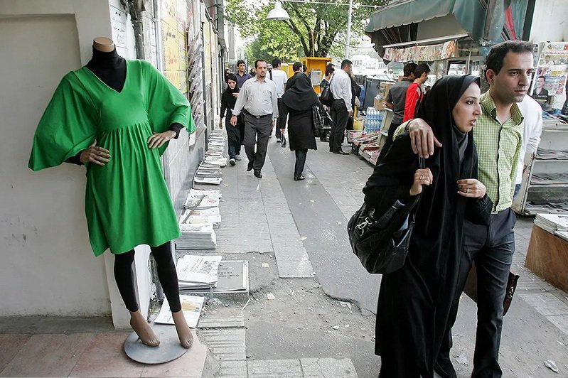 پشت پرده لباس‌های استوک‌ها در بازار؛ لباس خارجی نو کیلویی ۳۰ میلیون تومان!