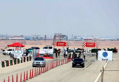 فیلم؛ تحقیر مرسدس بنز توسط بی‌ام‌و M5 در تهران!