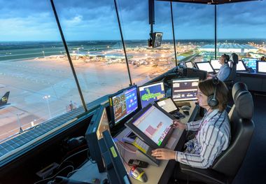 این گروه شغلی رسما حقوق نمیگیرند!