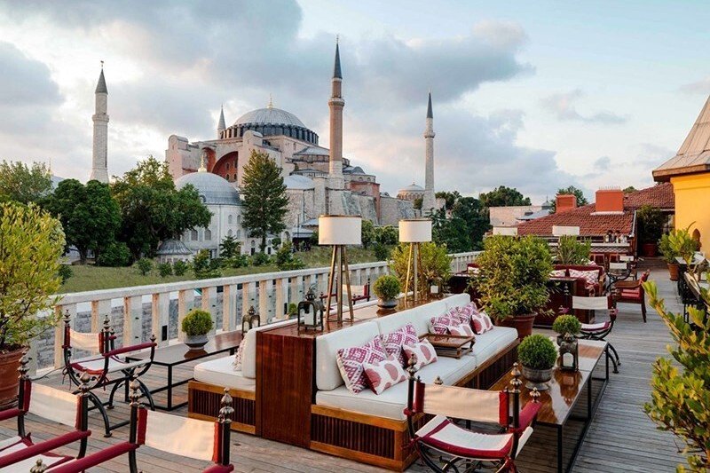 قیمت تور هوایی استانبول/ هتل پنجستاره ۶۷ میلیون