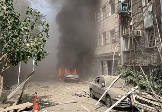 انفجار در خیابان ولیعصر تهران