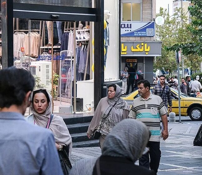 چهار تصمیم بزرگ اقتصادی؛ از افزایش قیمت بنزین و کالابرگ تا جیره‌بندی آب و قطع برق
