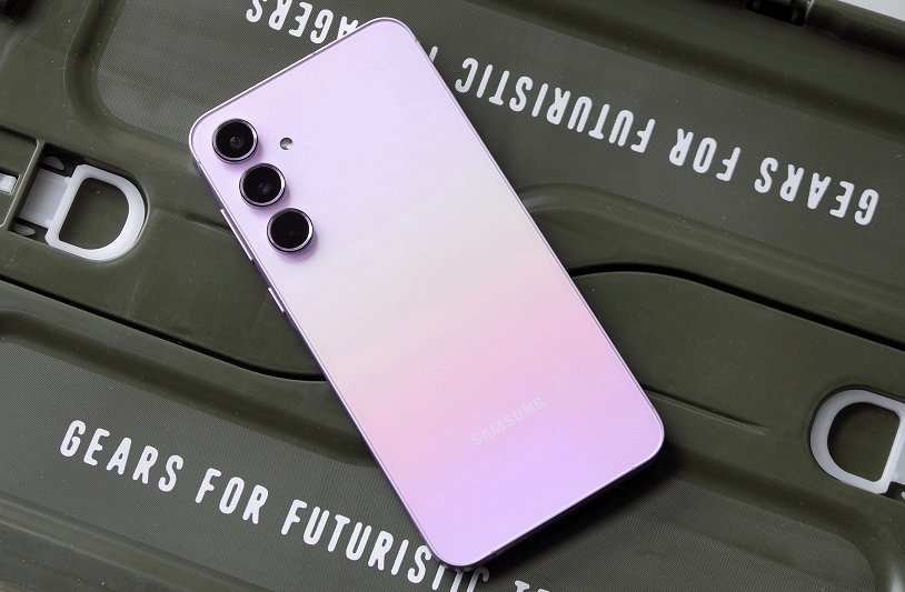  گلکسی A56؛ میان‌رده‌ای که آمده A54 را کنار بزند؟