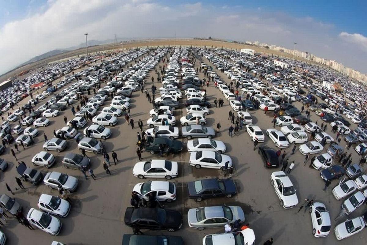 بازار خودرو در تب گرانی؛ ساینا، رانا پلاس و شاهین چند؟
