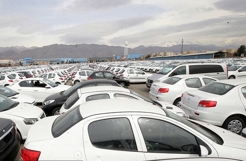 تصمیم‌گیرنده نهایی عرضه خودرو در بورس کیست؟