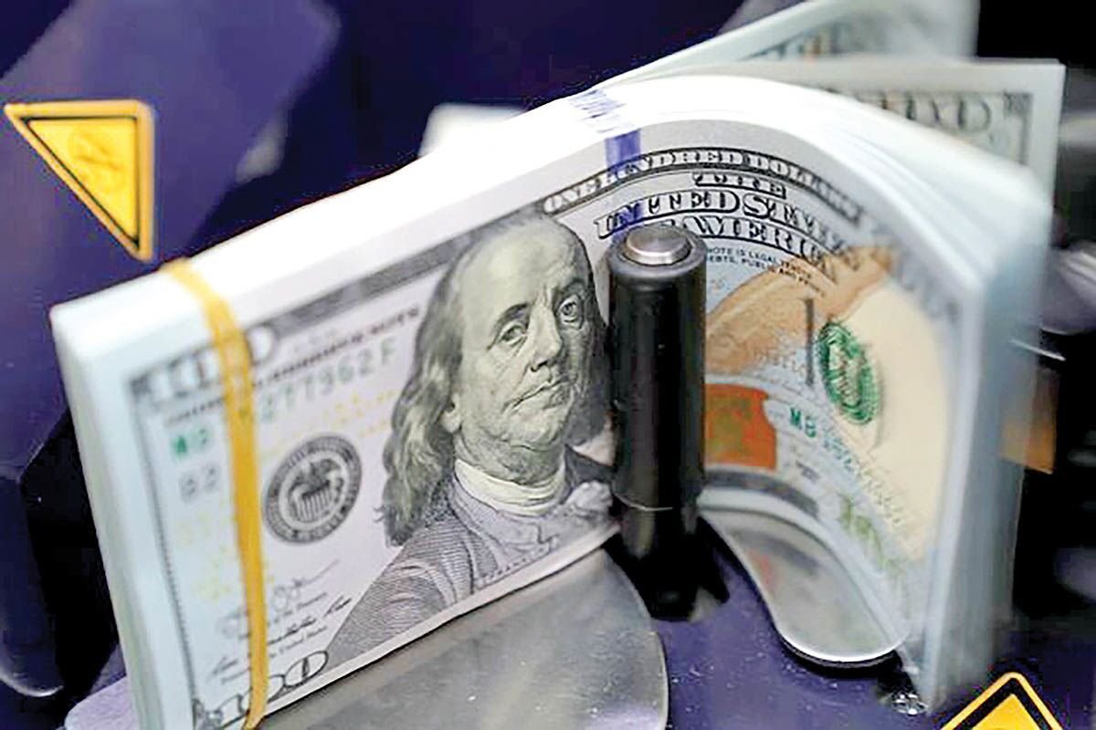 قیمت دلار امروز 15 اردیبهشت 1403
