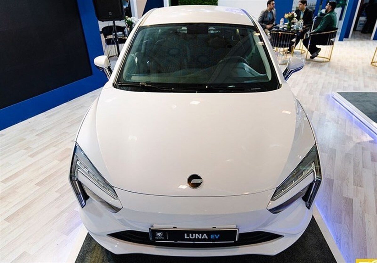 شرایط فروش دو محصول ایران خودرو ویژه آبان ۱۴۰۳ اعلام شد