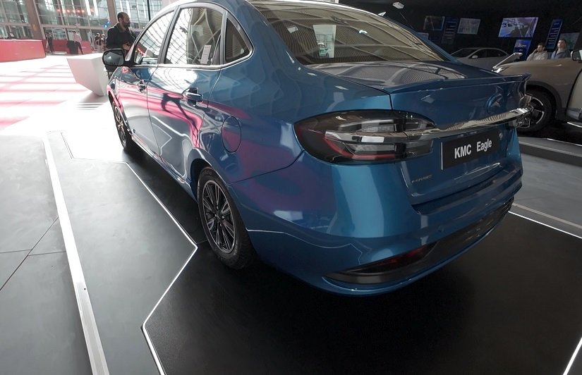 پیش‌فروش کی‌ام‌سی ایگل آغاز شد؛ تحویل سه ماهه با قیمت 992 میلیون