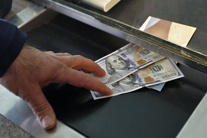 قیمت دلار امروز 15 آبان/ عبور دلار نیمایی از 50 هزار تومان