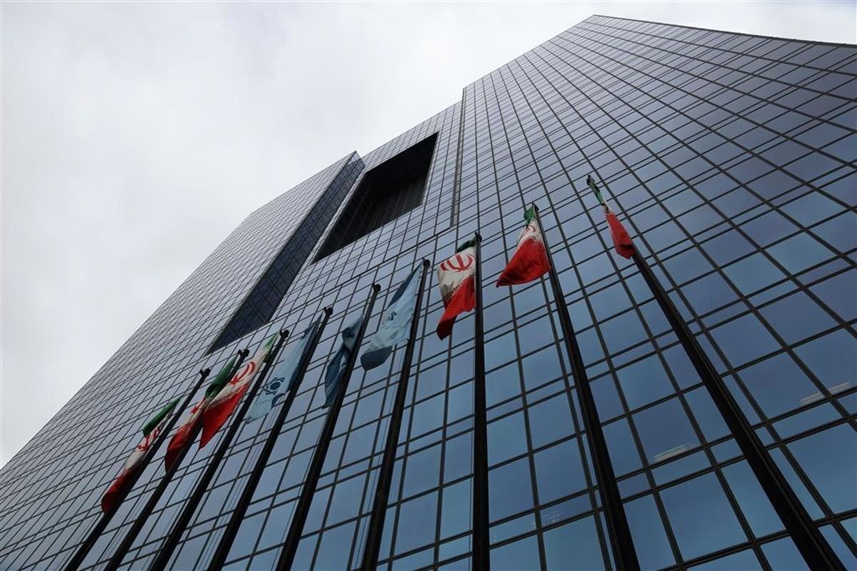 دستورات ویژه رییس بانک مرکزی درمورد صنعت دارو