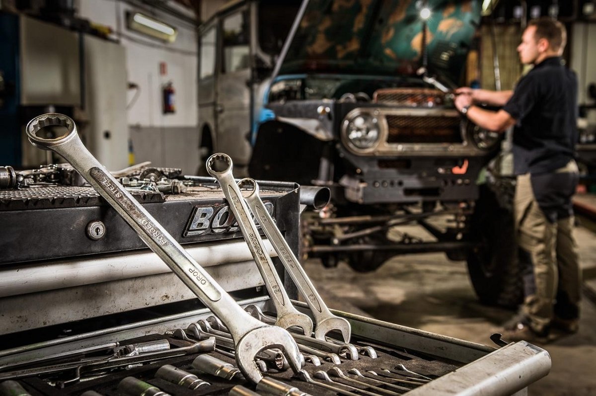 قیمت تعمیر جلوبندی خودرو در سال ۱۴۰۴ مشخص شد