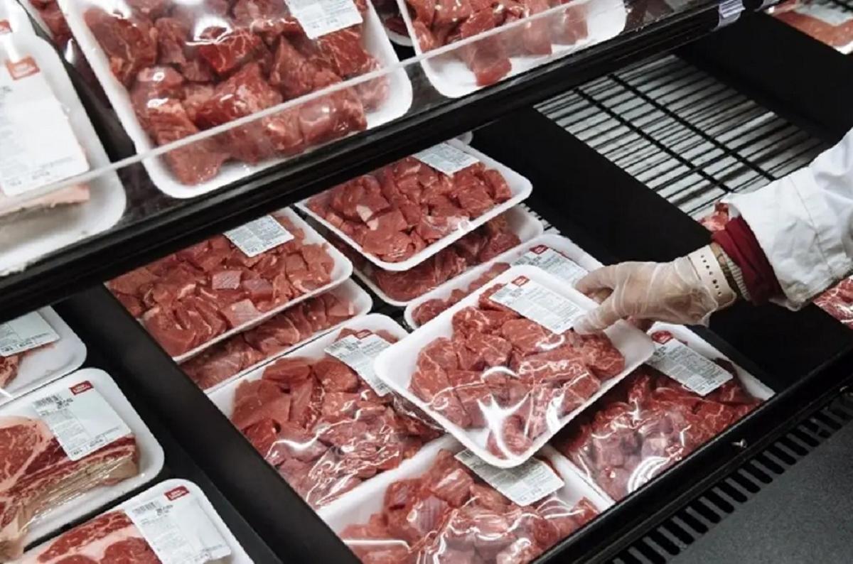 قیمت گوشت قرمز امروز جمعه 8 فروردین 1404/ فیله گوسفندی چند؟