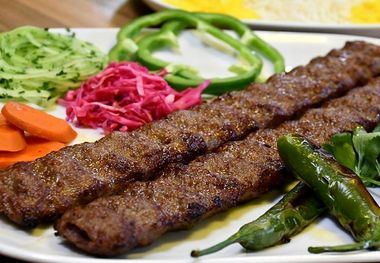 ماجرای فروش کباب کوبیده 30 میلیونی چیست؟