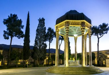 هزینه سفر سه روزه به شیراز چقدر است؟