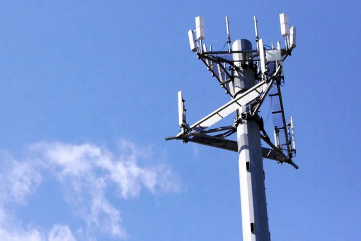 ماجرای نصب دکل‌های مخابراتی جعلی چیست؟