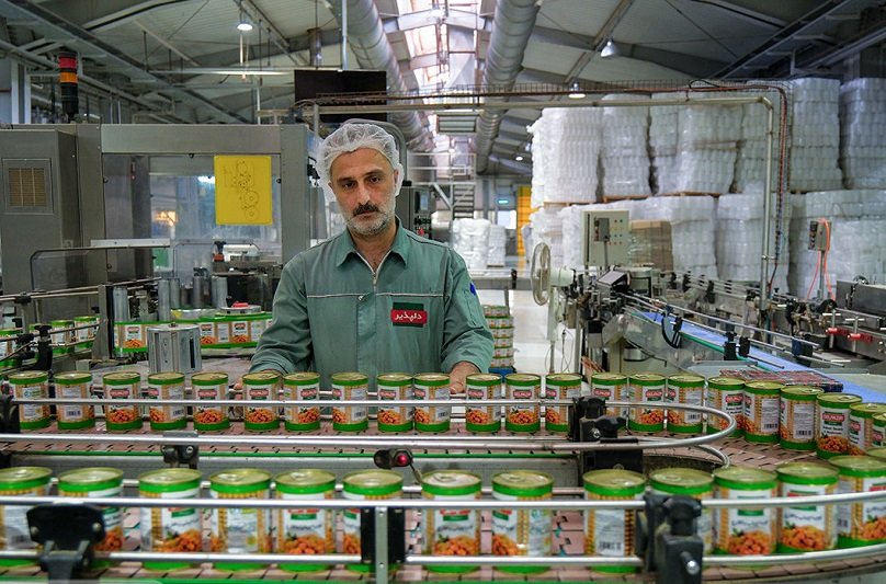 کنسروهای لاکچری در قفسه‌ها؛ از املت 100 هزار تومانی تا کله‌پاچه 425 هزار تومانی!