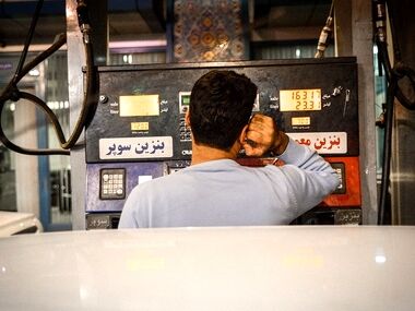 سهمیه‌بندی بنزین در ایران؛ ماجرای طرح جدید کارت سوخت و حذف بنزین ۵ هزار تومانی