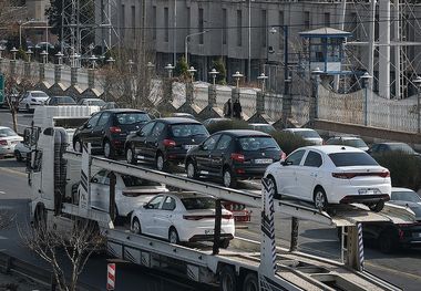 افزایش قیمت‌ خودرو بدون خریدار واقعی