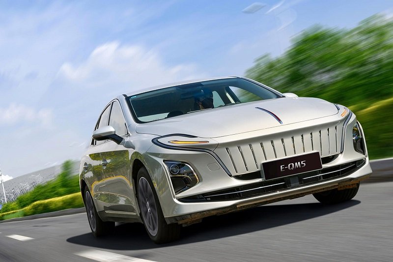 شرایط فروش شاسی‌بلند برقی هونگچی خارج از سامانه یکپارچه اعلام شد